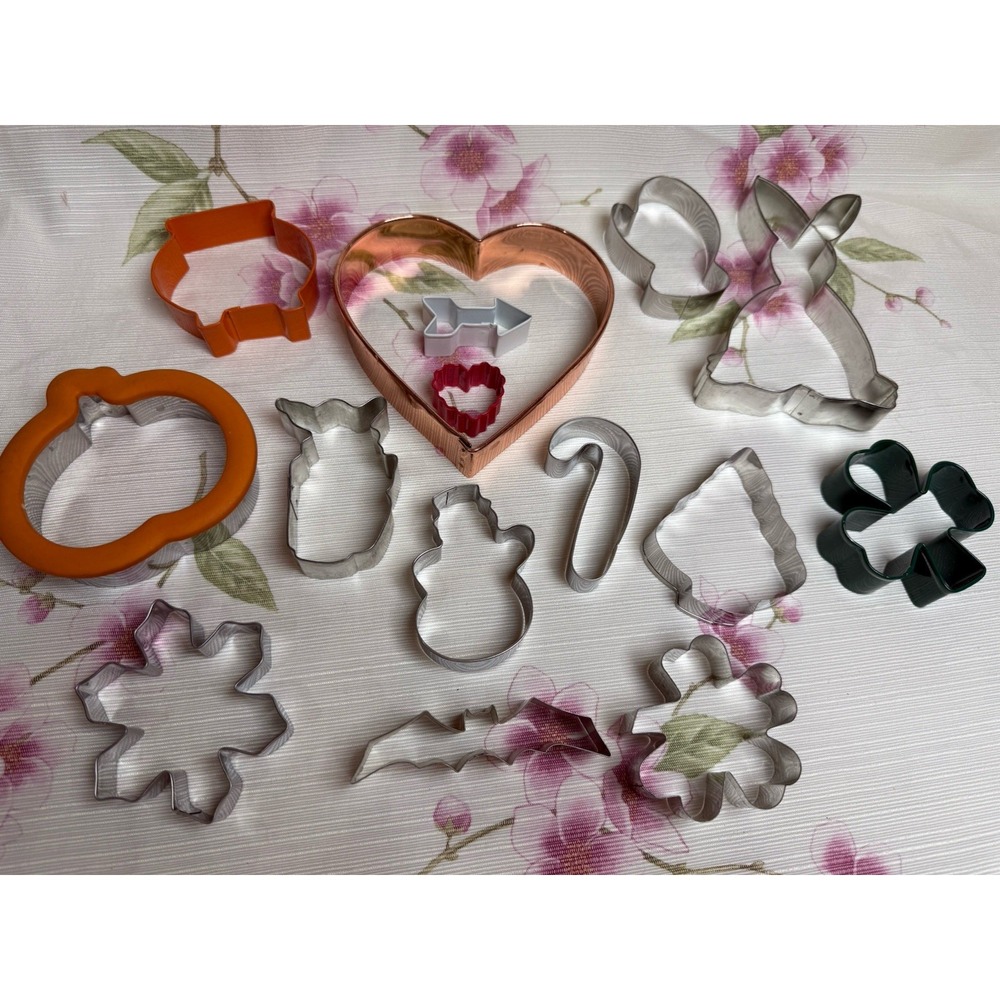 Vintage Cookie Cutter Lot 15 Metal Plastic Holiday Shapes Heart Pumpkin Tree